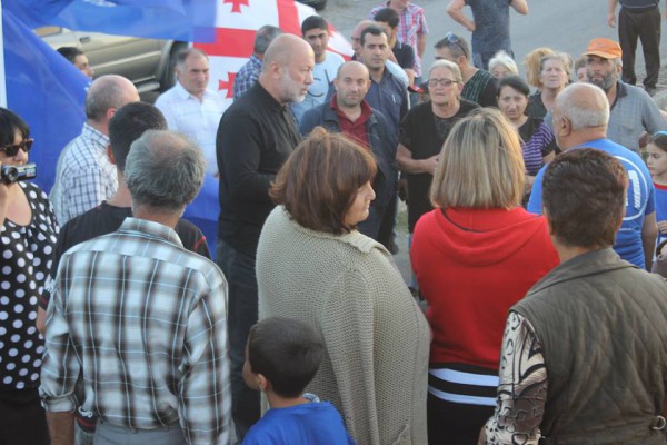 „ქართული ოცნების“ მაჟორიტარობის კანდიდატი გიორგი კოპაძე ამომრჩევლებთან შეხვედრებს განაგრძობს