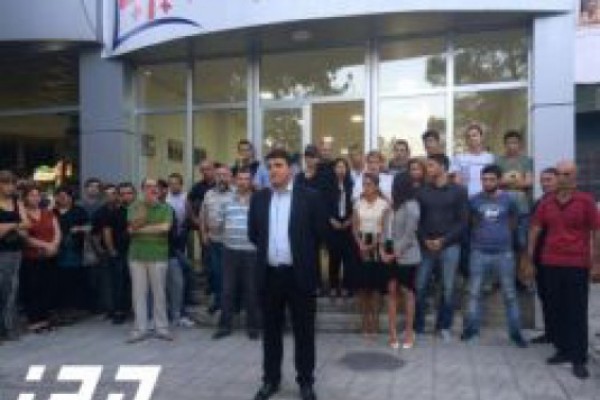 რუსთავში „თავისუფალი დემოკრატების“ მაჟორიტარი დეპუტატობის კანდიდატმა კანდიდატურა ,,ქართული ოცნების