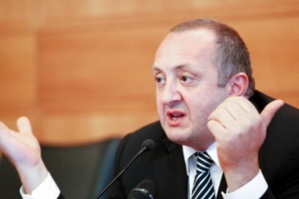 როდესაც ტელეფონზე ვსაუბრობ, არ ვფილტრავ, ცენზურას არ ვუკეთებ ჩემს ტექსტს