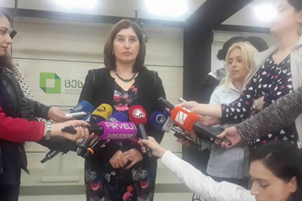 საპარლამენტო არჩევნების შედეგების დათვლის ნახვა ცესკო-ს ვებგვერდსა და 