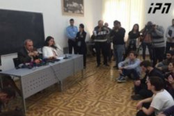 თსუ-ს რექტორმა ”აუდიტორია 115”-ის სტუდენტებს რამდენიმე დაპირება მისცა