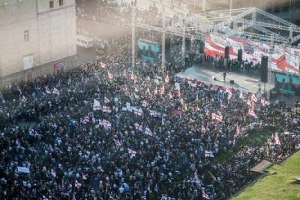 ნაციონალური მოძრაობის აქციაში დაახლოებით 12 ათასი ადამიანი მონაწილეობდა