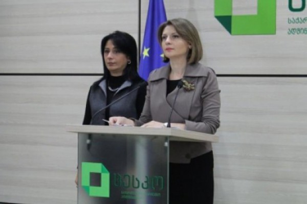 დღეს კენჭისყრის შენობაში აგიტაცია იკრძალება
