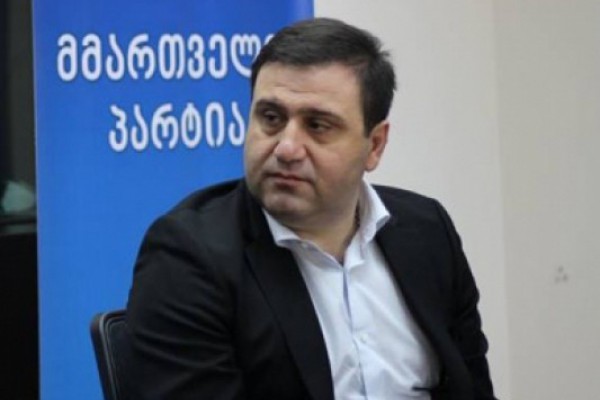ოპოზიციის წარმომადგენლებმა ვერ მოახერხეს საარჩევნო კამპანიის სწორად წარმართვა, ახლა კი, თვითგამორკვევის პროცესში იმყოფებიან