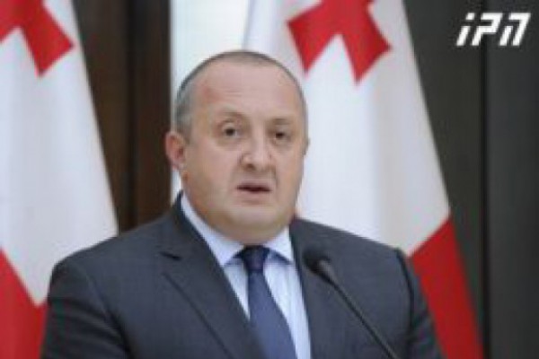 პრეზიდენტმა პარლამენტს პრემიერ-მინისტრის თანამდებობაზე გიორგი კვირიკაშვილის კანდიდატურა წარუდგინა