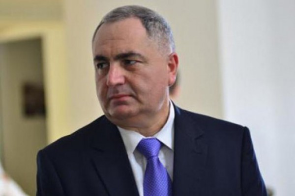 დოლარის კურსის დღევანდელი სწრაფი გაუფასურება არის სპონტანური, პანიკური და დროებითი რეაქცია