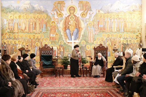 დედები, რომელთაც მუცლადღებულ ყრმათა მოწყვეტის დანაშაული აწუხებთ, სინანულის გამოსახატად ტაძარს ააგებენ