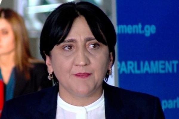 ირმა ინაშვილი:   საკონსტიტუციო კომისიასთან დაკავშირებით კინკლაობა უნდა დასრულდეს