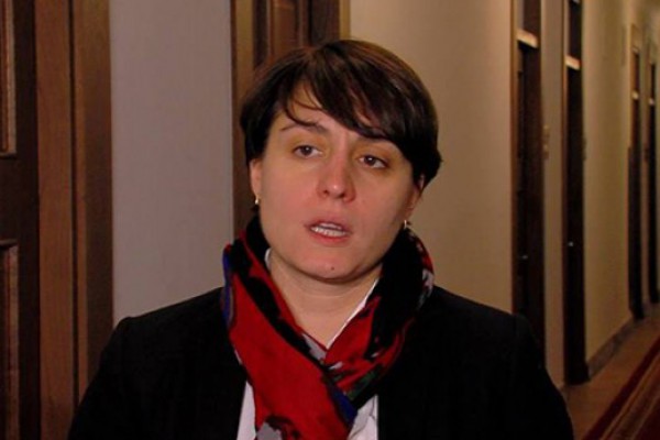 ცუდია, რომ ფუნდამენტურ საკითხებზე ისევ კინკლაობის რეჟიმში ვართ