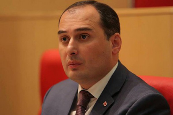 დიმიტრი ქუმსიშვილი ნიკა მელიას: ბატონო ნიკანორ, იგივე ვარ, ვინც ვიყავი, არაფერი შეცვლილა