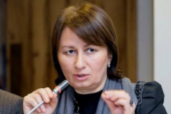 ფიქრია ჩიხრაძე ე.წ. კაბელების საქმეზე დაკავებულთა შეწყალებაზე:  ეს არის პრეზიდენტის ექსკლუზიური უფლება