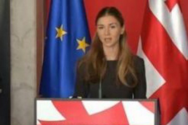 პარტიის ყრილობაზე პოლიტსაბჭოს ახალი შემადგენლობის განსაზღვრის საკითხიც დადგება