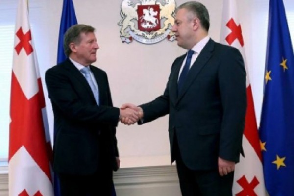 ევროკავშირის ელჩმა პრემიერ-მინისტრს ევროპარლამენტის მხარდაჭერა მიულოცა