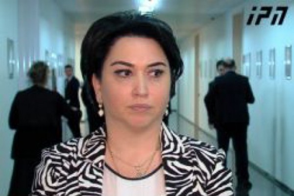 ეკა ბესელია “რუსთავი 2”-ზე - ეს არის საკუთრებასთან დაკავშირებული დავა, რომლის პოლიტიკურ სცენარში გადაყვანას ცდილობს “ნაციონალური მოძრაობა”