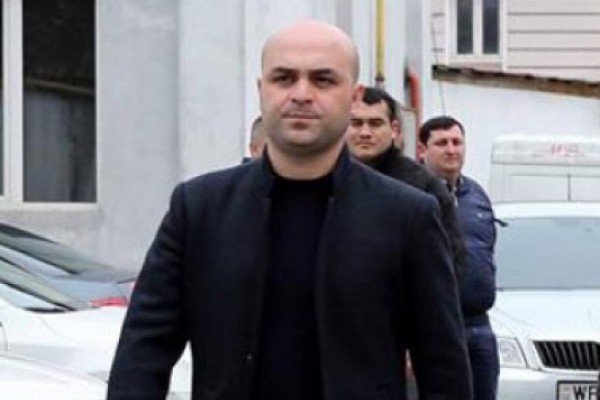 აჭარის საპატრულო პოლიციის უფროსი აჭარლების „თათრებად“ მოხსენიების ბრალდებას ცილისწამებას უწოდებს