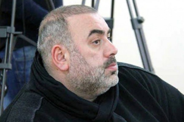 უმრავლესობის წევრი 