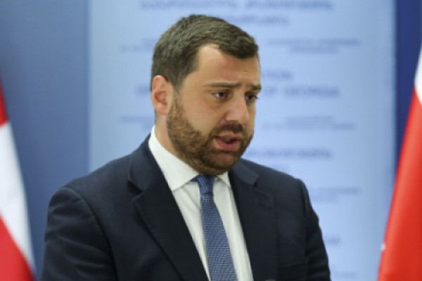 ბოლო პერიოდში ძალიან გამოკვეთილი ტენდენციის სახე მიიღო ყველაფრის პრეზიდენტზე გადაბრალებამ