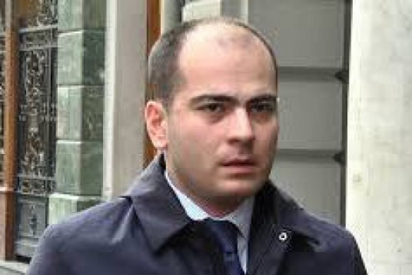 ის ფაქტი, რომ ”ოცნების” გარდა, ყველა პარტია კონსტიტუციის პროექტს ქვეყნისთვის საზიანოდ მიიჩნევს, თავისთავად დიაგნოზია