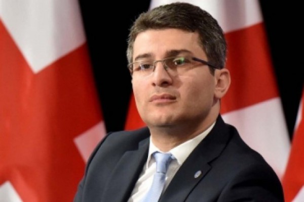 მამუკა მდინარაძე:  უცხოეთიდან არასამთავრობოების დაფინანსების აკრძალვაზე ინიციატივას პარლამენტი არ გაიზიარებს