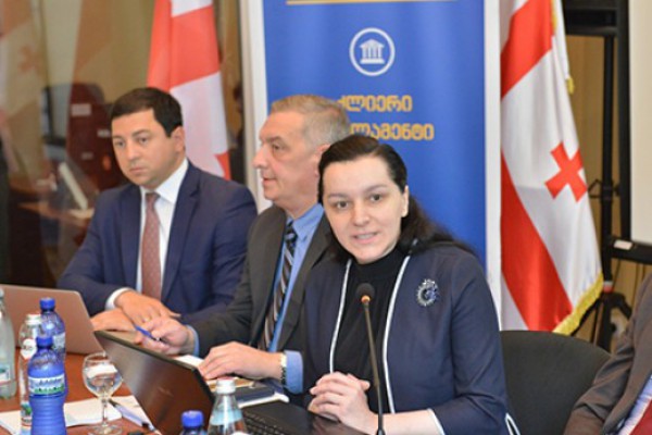 საქართველოს რეგიონებში საკონსტიტუციო ცვლილებების პროექტის საყოველთაო-სახალხო განხილვები გრძელდება