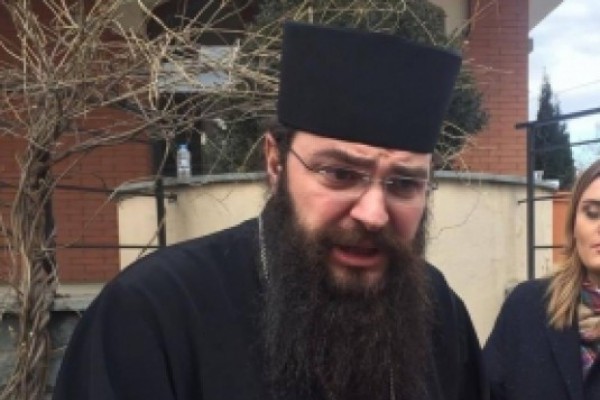 კვლავ ჩემს აზრზე ვრჩები, ან უნდა წარადგინოს ედიშერ ქარჩავამ საბუთები, ან საზოგადოების წინაშე ბოდიში მოიხადოს