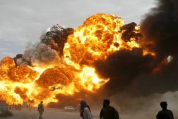 პაკისტანში ნავთობის ტანკერის აფეთქების შედეგად გარდაცვლილთა რიცხვი გაიზარდა