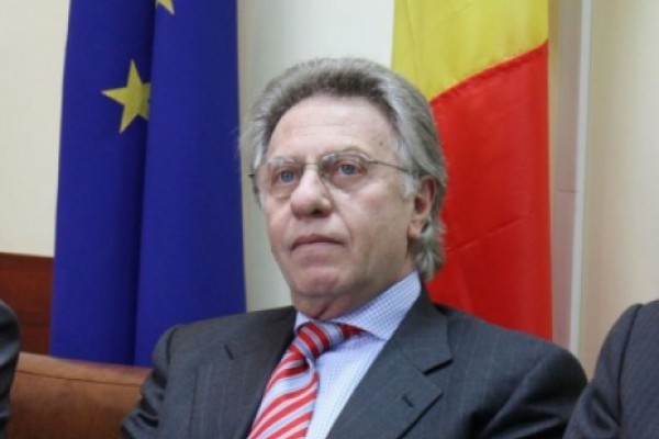 დღეს ოდნავ ოპტიმისტურად ვარ განწყობილი, ვინაიდან ჩემი აზრით, არსებობს საფუძველი შესაძლო კომპრომისისთვის