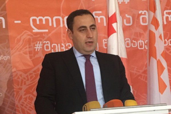 გიორგი ვაშაძე თბილისის მერიას პეკინის ქუჩის არასრულად რეაბილიტაციაში ადანაშაულებს