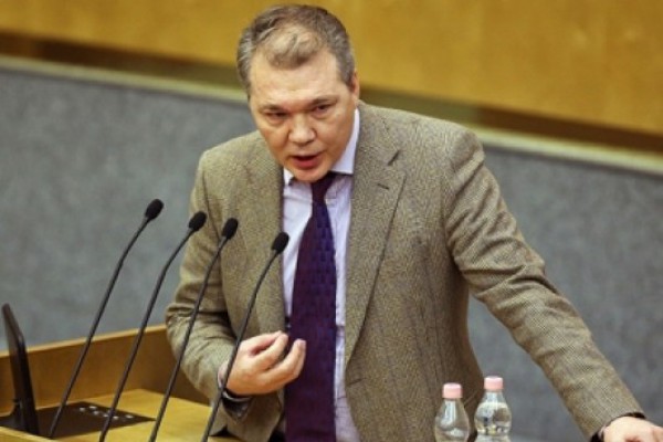 „პატრიოტთა ალიანსთან“ აფხაზეთის გავლით რკინიგზის ფუნქციონირებისა და წინაპართა საფლავების მონახულების საკითხები განვიხილეთ