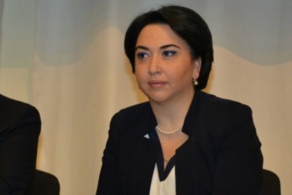 როცა ვხედავთ, ყოფილი შინაგან საქმეთა მინისტრი პოლიციელს როგორ ურტყამს, ეს კადრი არაფერს ამართლებს