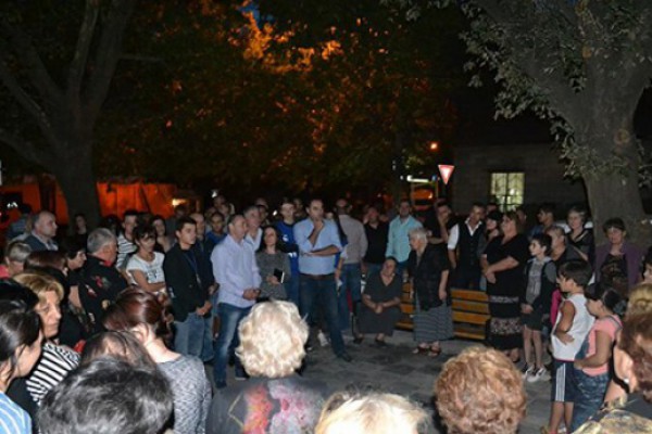 ლევან დავითაშვილი ვაზისუბნის მოსახლეობას შეხვდა