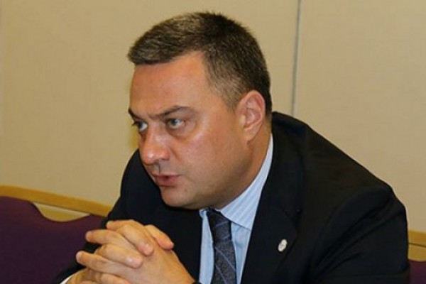 „ეფექტური მუშაობისთვის მინდა დიდი მადლობა გადავუხადო ჩვენი საკანონდებლო ორგანოს წარმომადგენლებს , პირადად პარლამენტის თავმჯდომარეს“