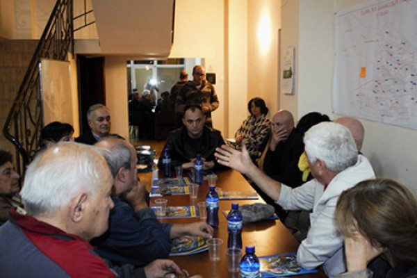„ქართული ოცნების“ მაჟორიტარობის კანდიდატი გიორგი ბირბიჩაძე სამეცნიერო და აკადემიური წრეების წარმომადგენლებს შეხვდა