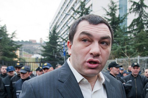 ის რაც ახლა აქ ხდება, არის ივანიშვილის რეჟიმის და მმართველობის სიმბოლო