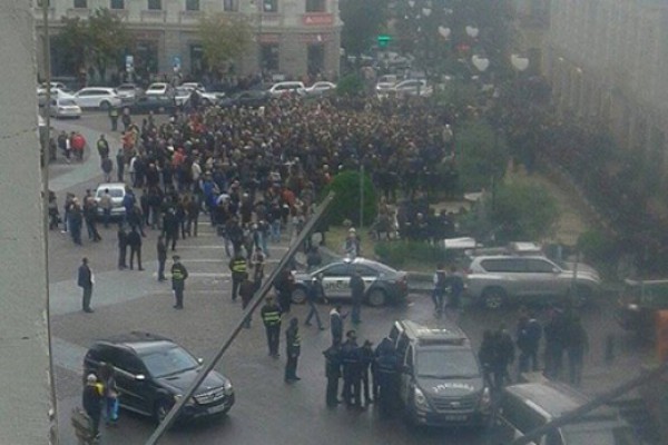 ვაკის მაჟორიტარი დეპუტატობის კანდიდატი კოტე იოსელიანი დააკავეს