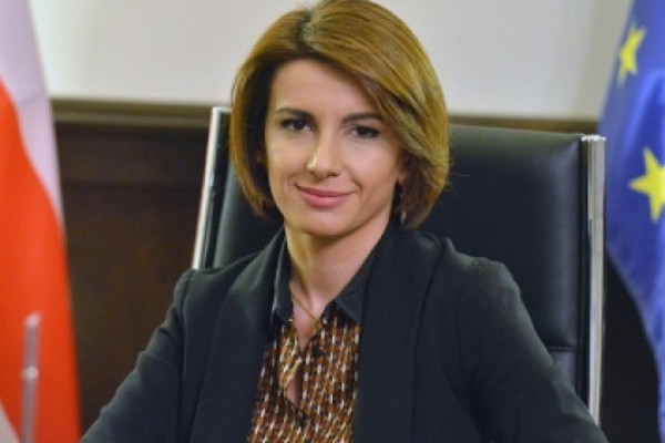 მმართველი გუნდი კონსტიტუციაში მორიგი ცვლილებების ინიცირების პროცესის დაწყებას ახალი რედაქციის გამოქვეყნებისთანავე გეგმავს