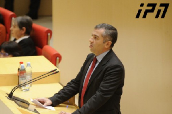 ჩვენი ამოცანა არ არის ვიყოთ 11%–იანი ან 15 %–იანი პარტია, ჩვენი ამოცანაა, ვიბრძოლოთ ხელისუფლების შესაცვლელად