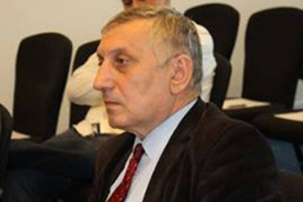 დროა, „ბლუმბერგის“ სისტემაში ბანკების ფულადი ტრანზაქციებით პროკურატურა დაინტერესდეს