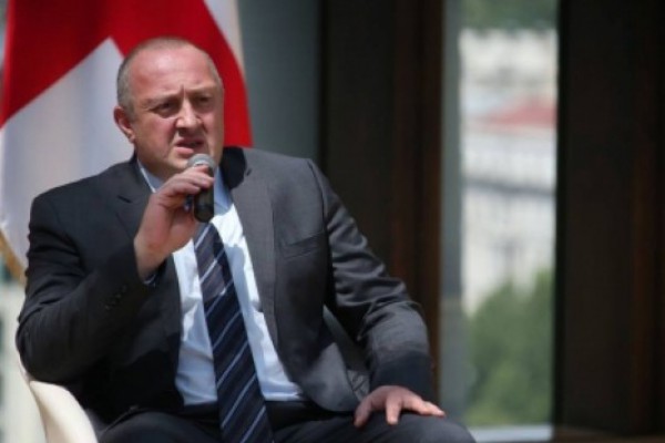 ტერიტორიული მთლიანობის აღსადგენად შესაბამის ისტორიულ მომენტს უნდა დაველოდოთ