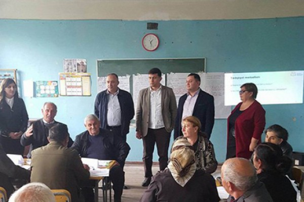 არაქართულენოვანი სკოლის მასწავლებლებისთვის მოსწავლეზე ორიენტირებული სწავლების მეთოდებში  ტრენინგები დაიწყო