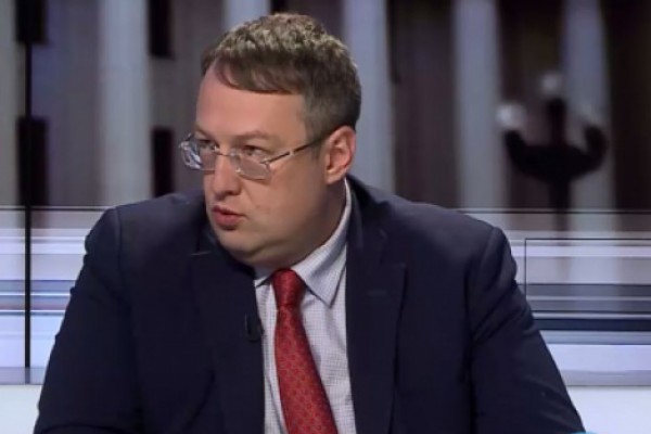 ანტონ გერაშენკო:  სააკაშვილთან უკვე შეუშვეს ადვოკატი და მიმდინარეობს სამედიცინო შემოწმება