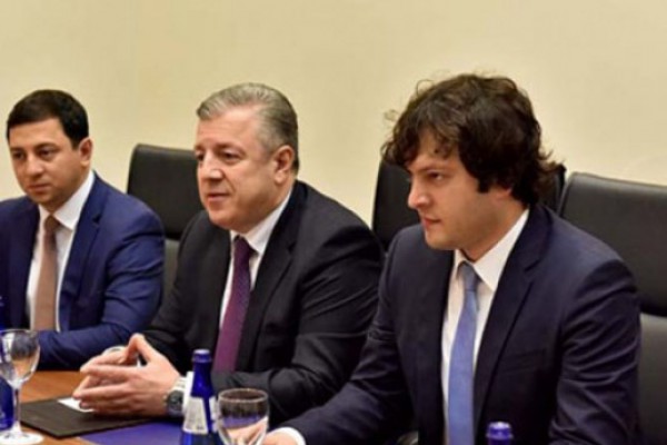 პრემიერი და პარლამენტის თავმჯდომარე ხვალ ადგილობრივი თვითმმართველობისა და დეცენტრალიზაციის სტრატეგიულ ეროვნულ ხედვას წარადგენენ