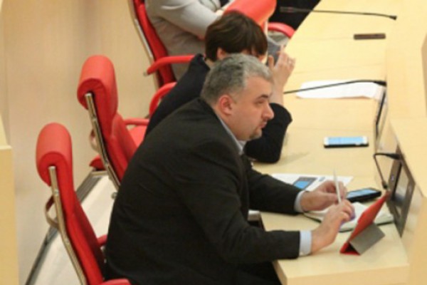 გვინდა, რომ არჩილ ტატუნაშვილთან დაკავშირებით პარლამენტმა ერთი რეზოლუცია მიიღოს