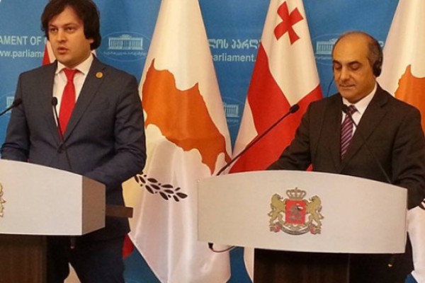 ტერიტორიულ მთლიანობასთან დაკავშირებული პრობლემები მხოლოდ და მხოლოდ მშვიდობიანი გზით შეიძლება გადაიჭრას