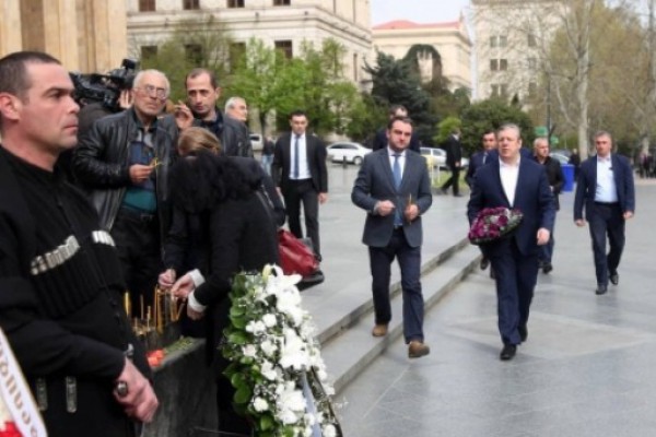 განსაკუთრებულია ის კონსოლიდაცია, რომელიც მოჰყვა 9 აპრილს და რომლის მსგავსიც არ მახსენდება