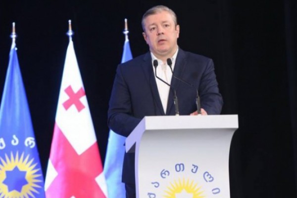 არ უნდა დავივიწყოთ იმ ადამიანების წვლილი, რომლებიც “ქართულ ოცნებას” პირველივე დღიდან გვერდში ედგნენ
