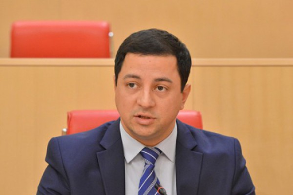 რატომღაც ვერ მოვისმინეთ აქცენტები და წონიანი განცხადებები, რომელიც შეეძლო პრეზიდენტს გაეკეთებინა საქართველოს საერთაშორისო და საგარეო საკითხებზე