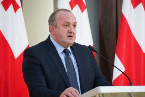 გუშინ საქართველოს პარლამენტში მოხდა კონსტიტუციის გარანტისთვის გამოხატვის თავისუფლების შეზღუდვა