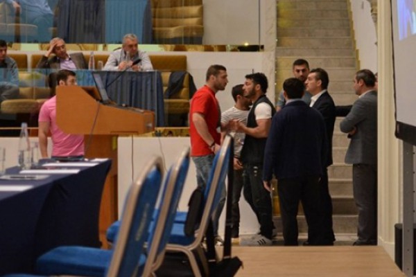 დავით ქევხიშვილთან დაპირისპირებულმა ძიუდოისტებმა ფედერაციის ყრილობა პროტესტის ნიშნად დატოვეს
