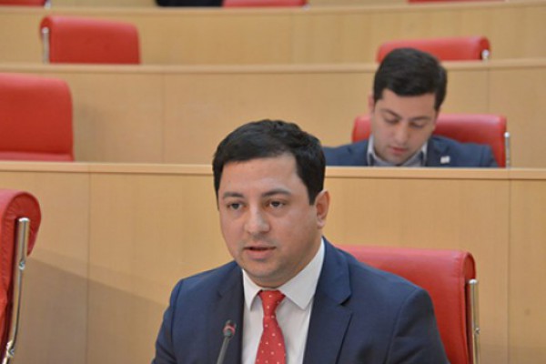 საპარლამენტო უმრავლესობა ასადის რეჟიმის გადაწყვეტილებაზე სპეციალურ განცხადებას გაავრცელებს